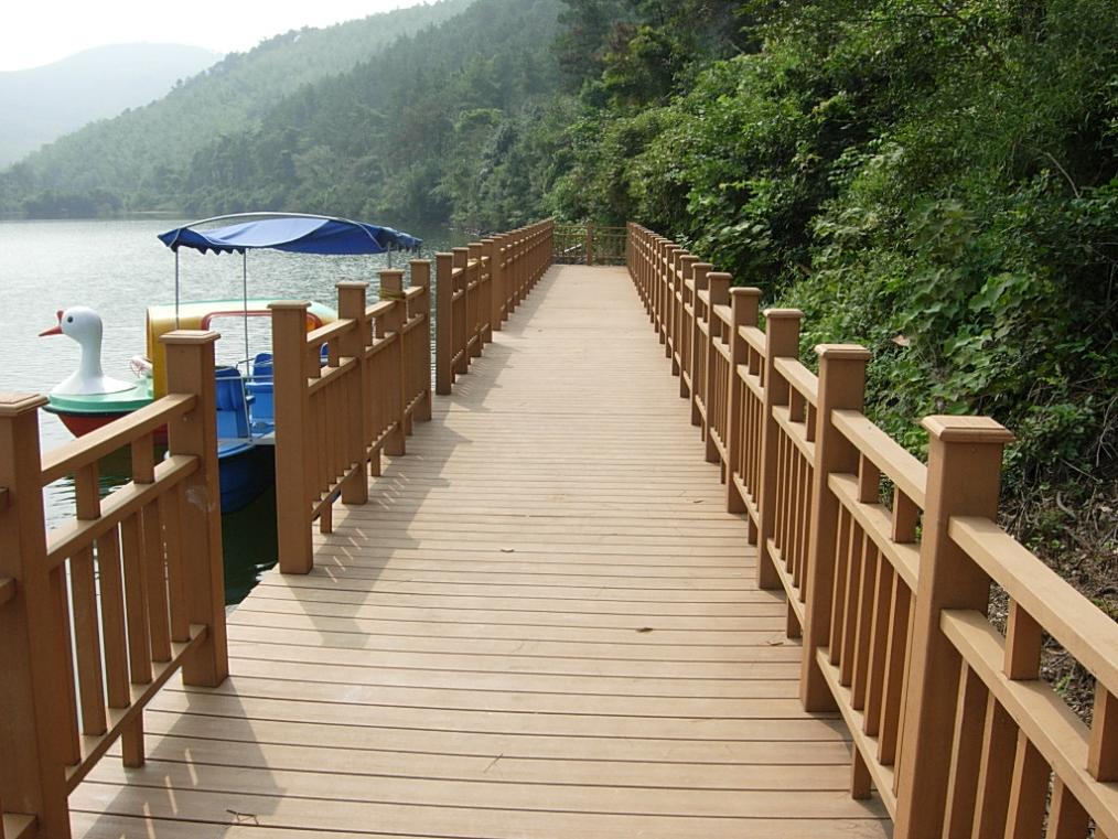 木塑產品應該如何養護？