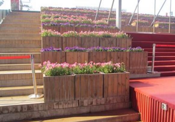 進行城市公園景觀設(shè)計時應(yīng)該注意什么問題？